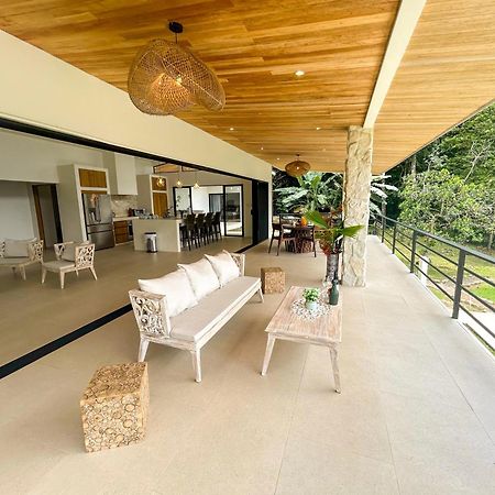Casa River Stone Al Pie Del Rio Ojochal Exterior foto