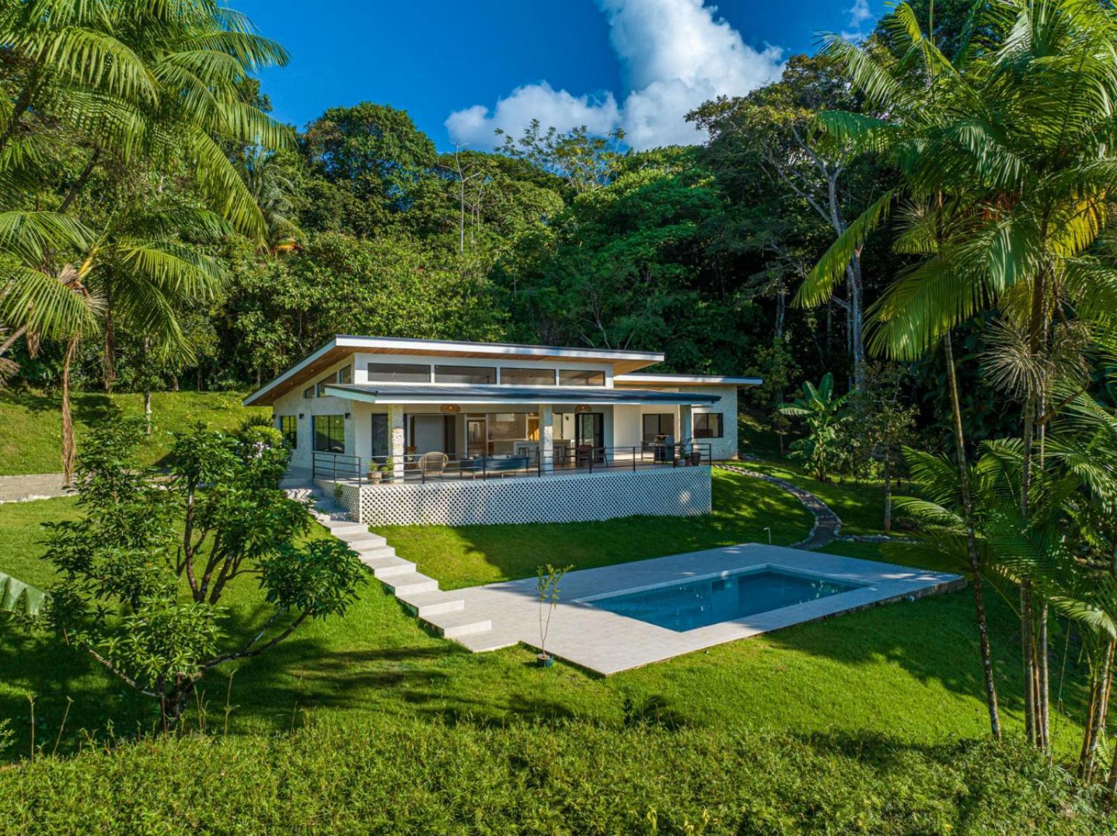 Casa River Stone Al Pie Del Rio Ojochal Exterior foto